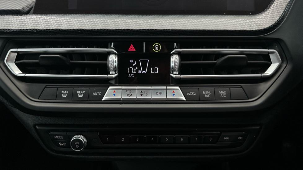 Air Conditioning /Dual Climate Control 