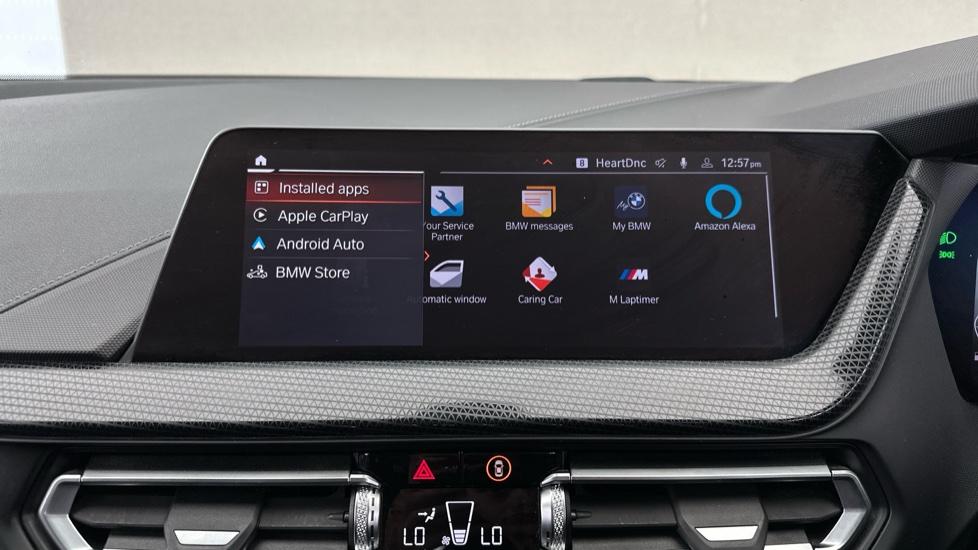 Apple Car Play & Android Auto