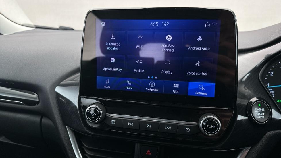 Apple Car Play & Android Auto