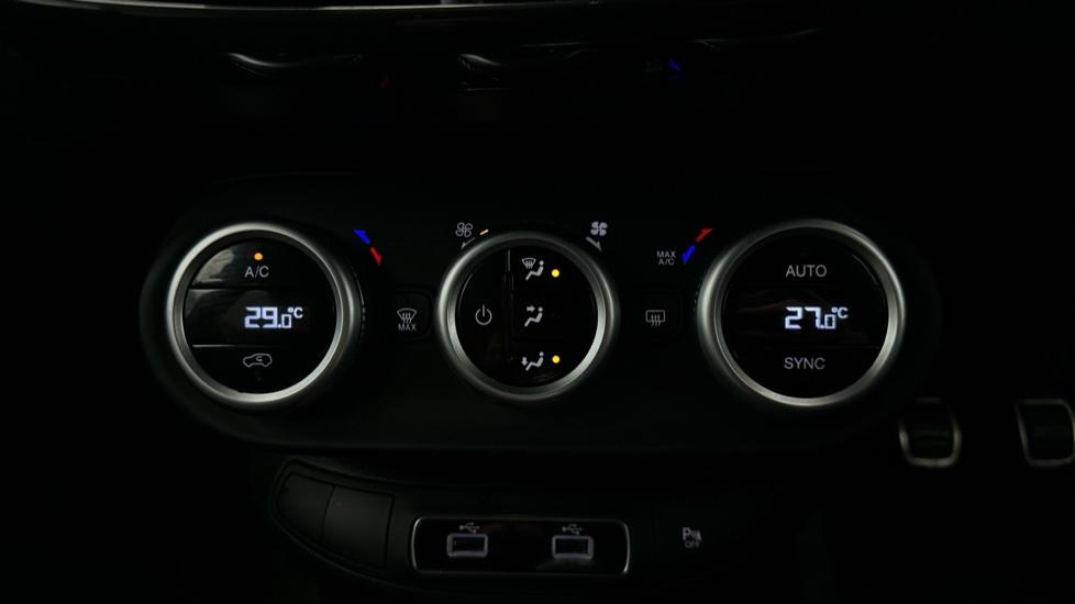 Air Conditioning /Dual Climate Control 