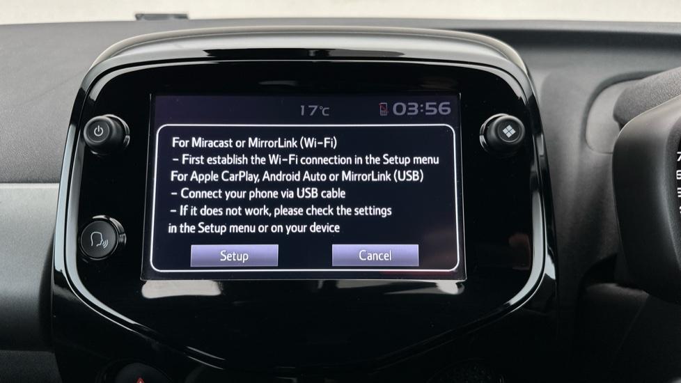 Apple Car Play & Android Auto