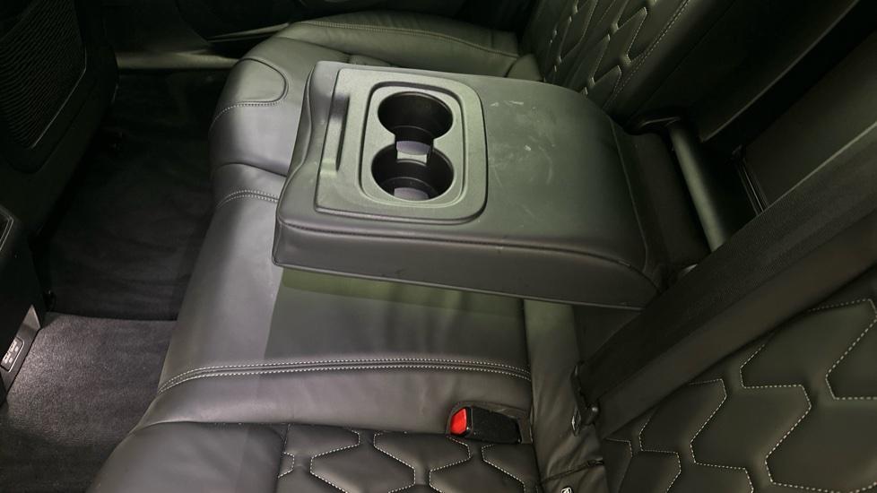 Rear Armrest/ Cup Holder