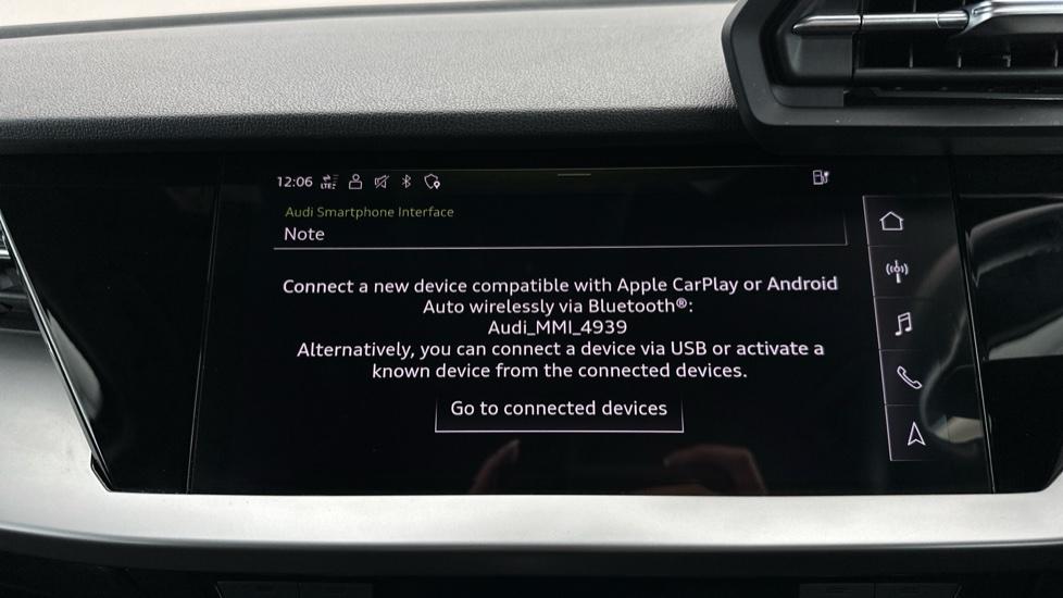 Apple Car Play & Android Auto