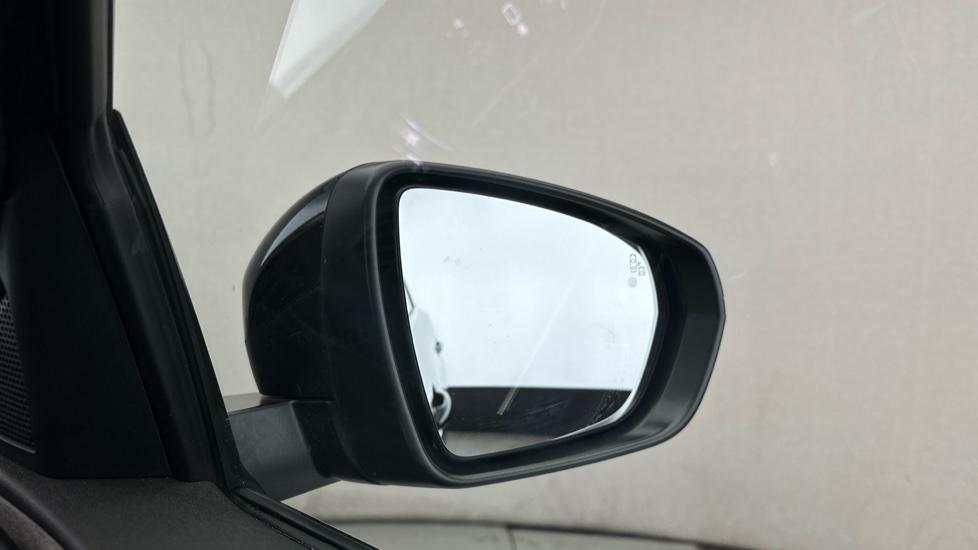 Blind Spot Monitoring System 