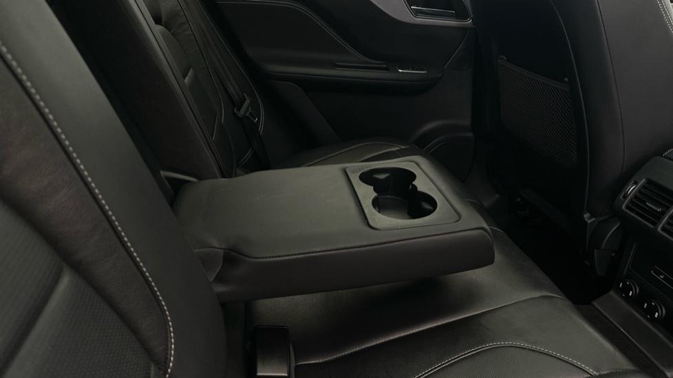 Rear Armrest/ Cup Holder