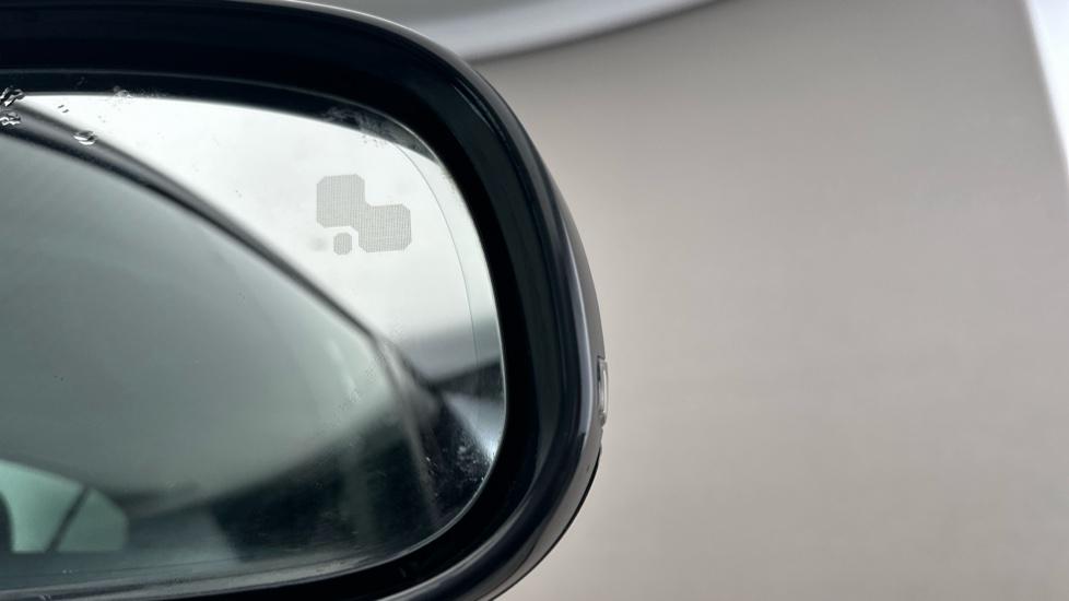 Blind Spot Monitoring System 