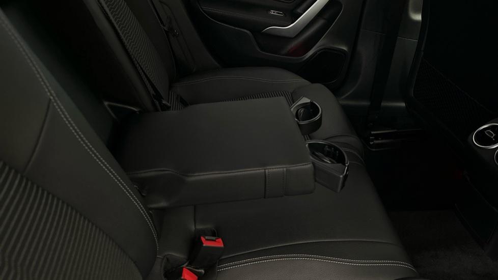 Rear Armrest/ Cup Holder