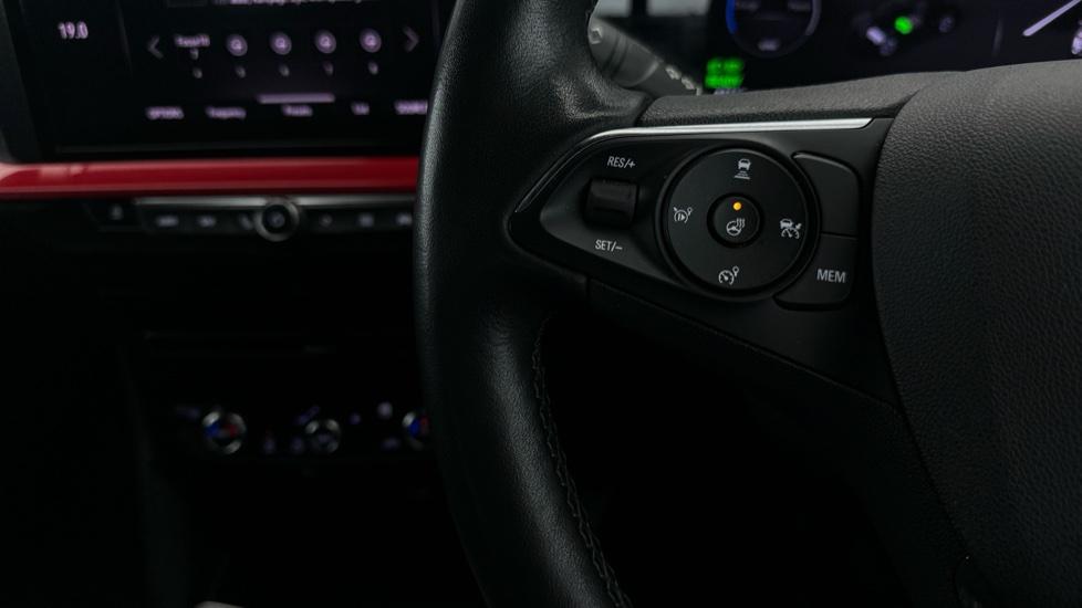 Cruise Control/Speed Limiter /Heated Steering Wheel 