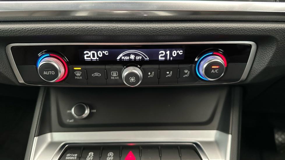 Air Conditioning /Dual Climate Control 