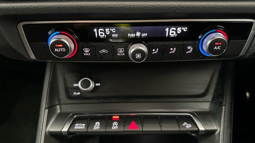 Auto Stop/Start  /Air Conditioning /Dual Climate Control 