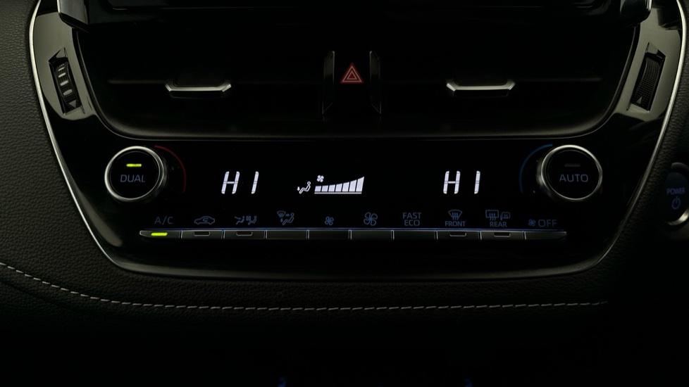 Air Conditioning /Dual Climate Control 