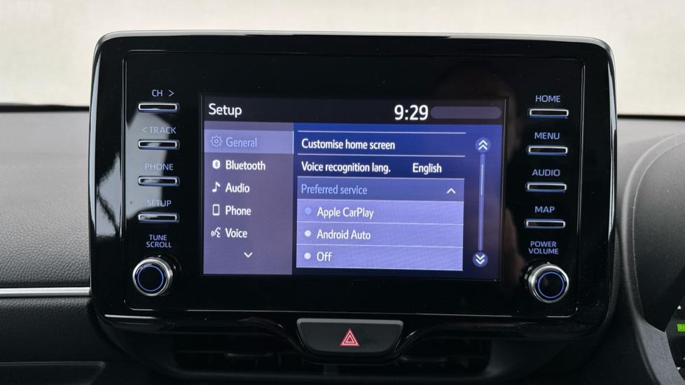 Apple Car Play & Android Auto