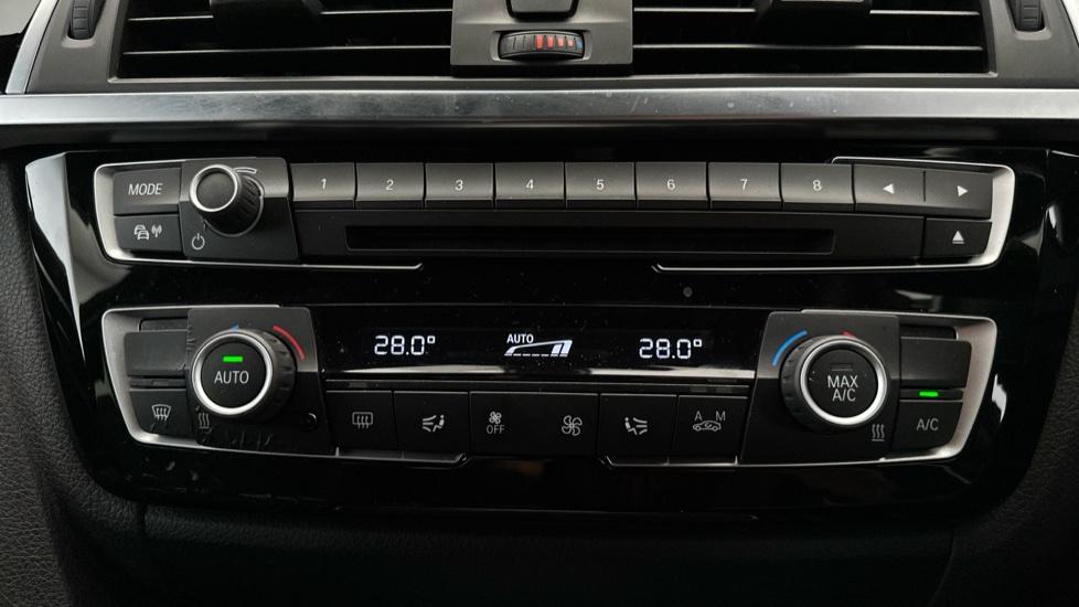 Air Conditioning /Dual Climate Control 