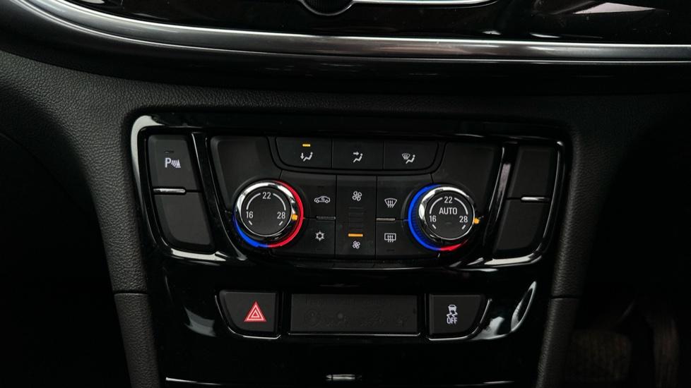 Air Conditioning /Dual Climate Control 