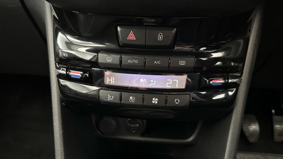 Air Conditioning /Dual Climate Control 