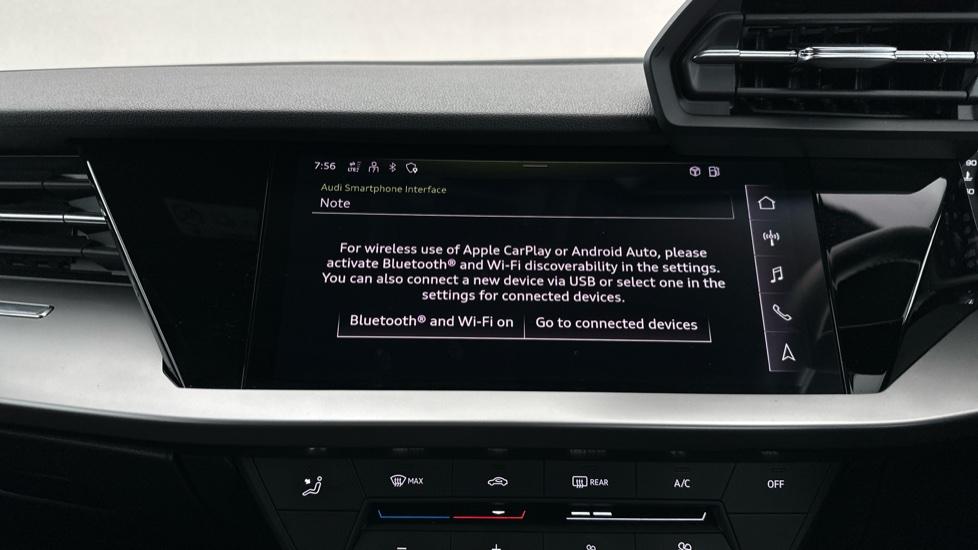 Apple Car Play & Android Auto