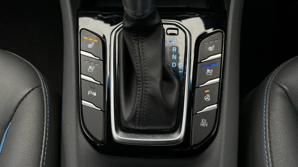 Heated / Cooled Seats / Heated Steering Wheel 