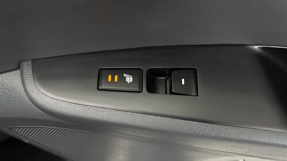 Rear Heated Seats 