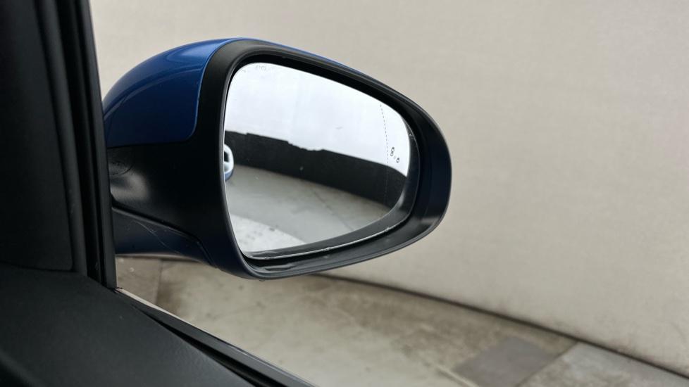 Blind Spot Monitoring System 