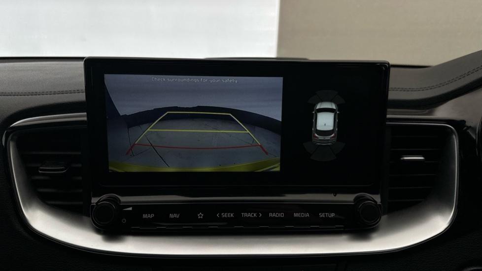 Rear View Camera/Park Pilot 