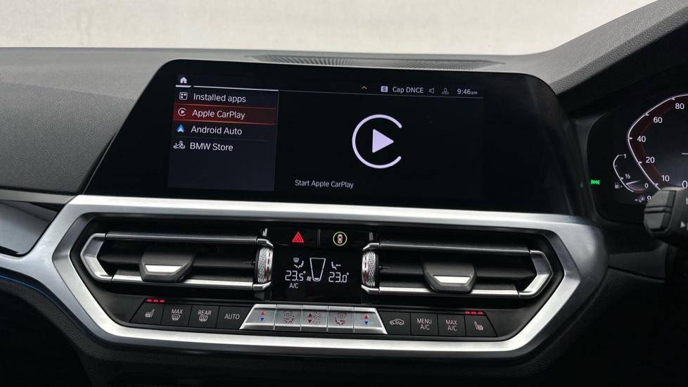 Apple Car Play & Android Auto