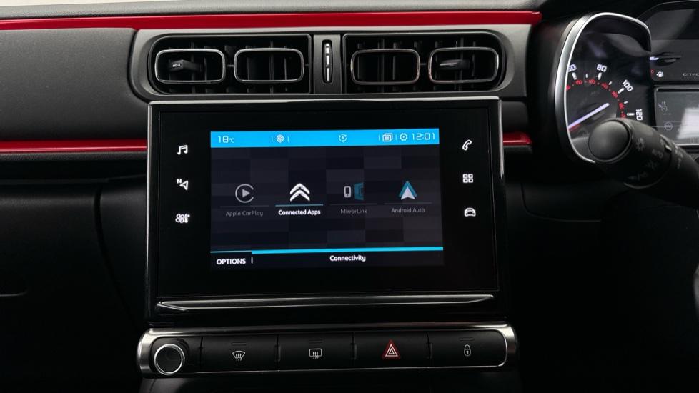 Apple Car Play & Android Auto