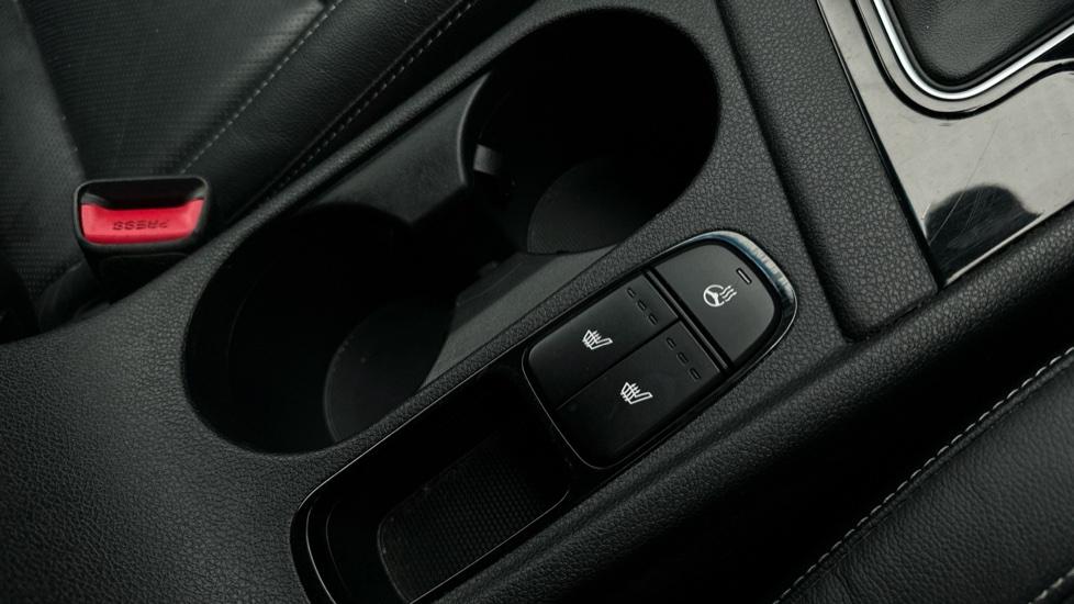 Heated Seats / Heated Steering Wheel 