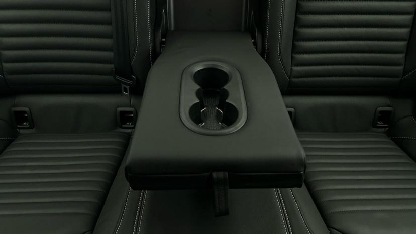 Rear Armrest/ Cup Holder