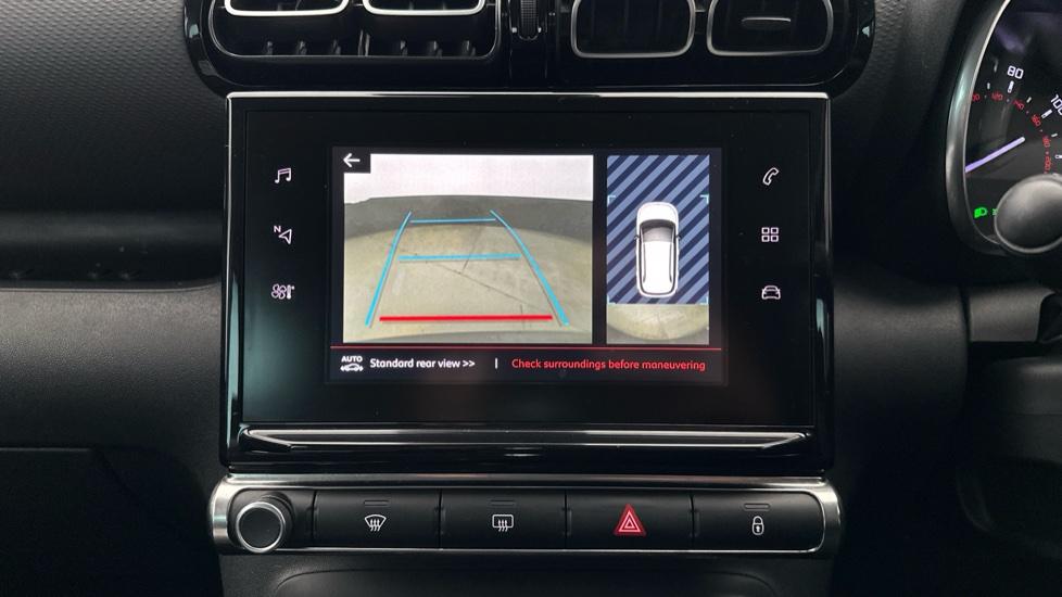 Rear View Camera/Park Pilot 