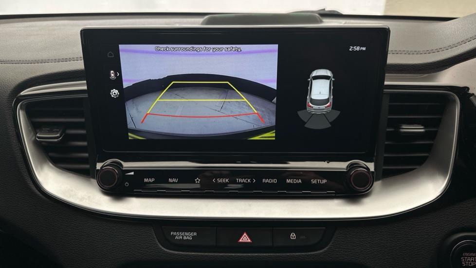 Rear View Camera/Park Pilot 