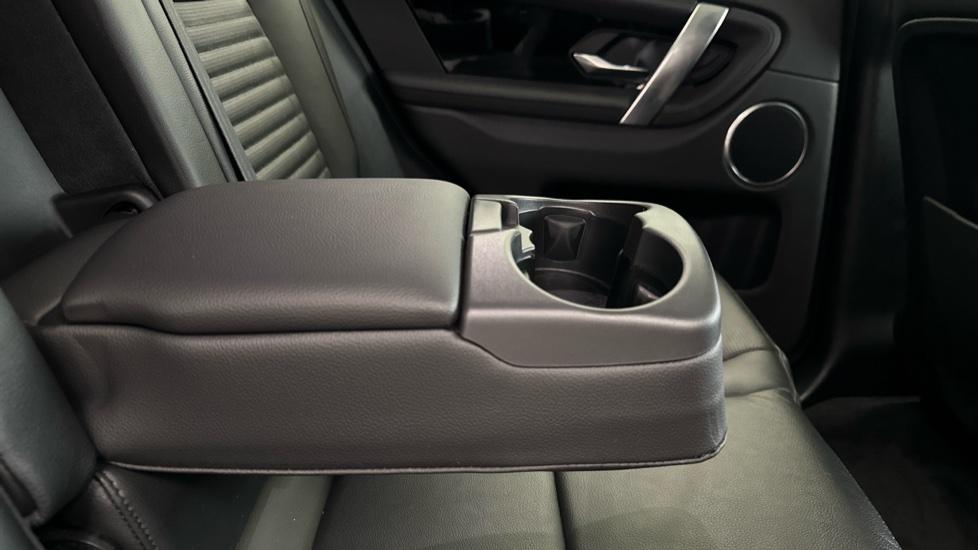 Rear Armrest/ Cup Holder