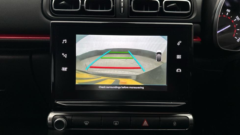 Rear View Camera/Park Pilot 