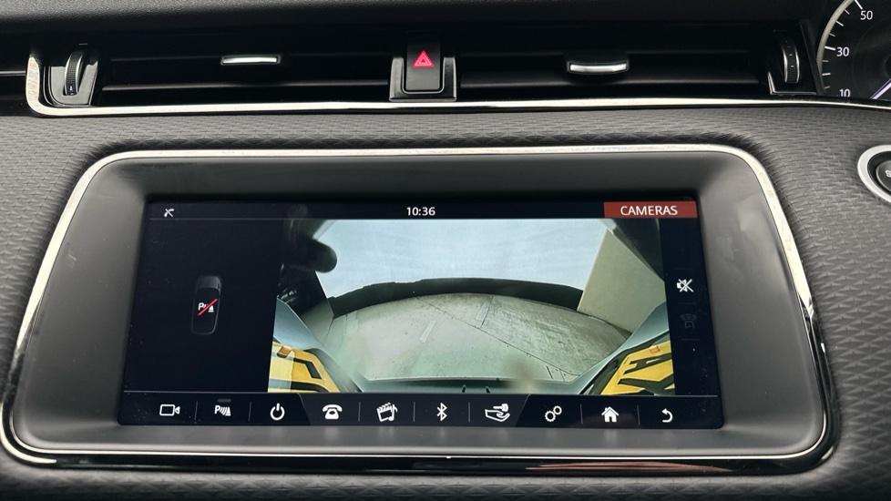 Rear View Camera/Park Pilot 