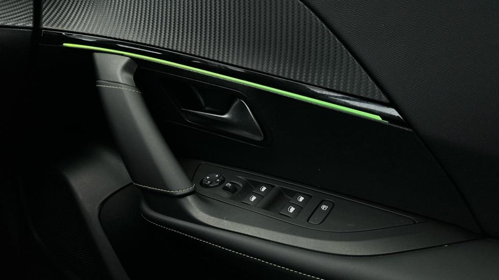 Electric Windows / Wing Mirrors / Ambient Lighting 