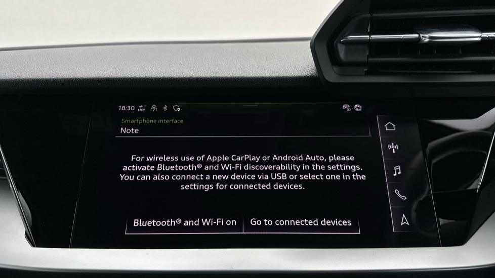 Apple Car Play & Android Auto