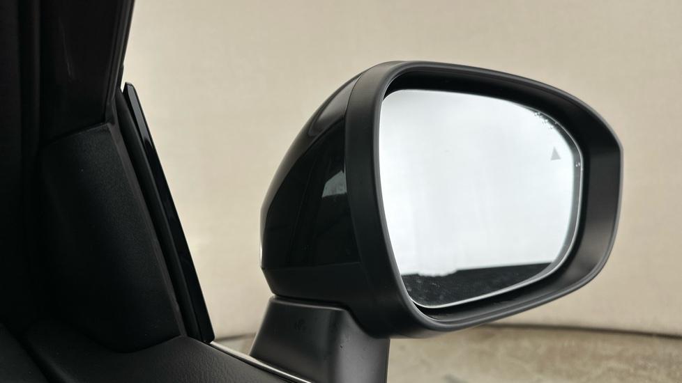 Blind Spot Monitoring System 