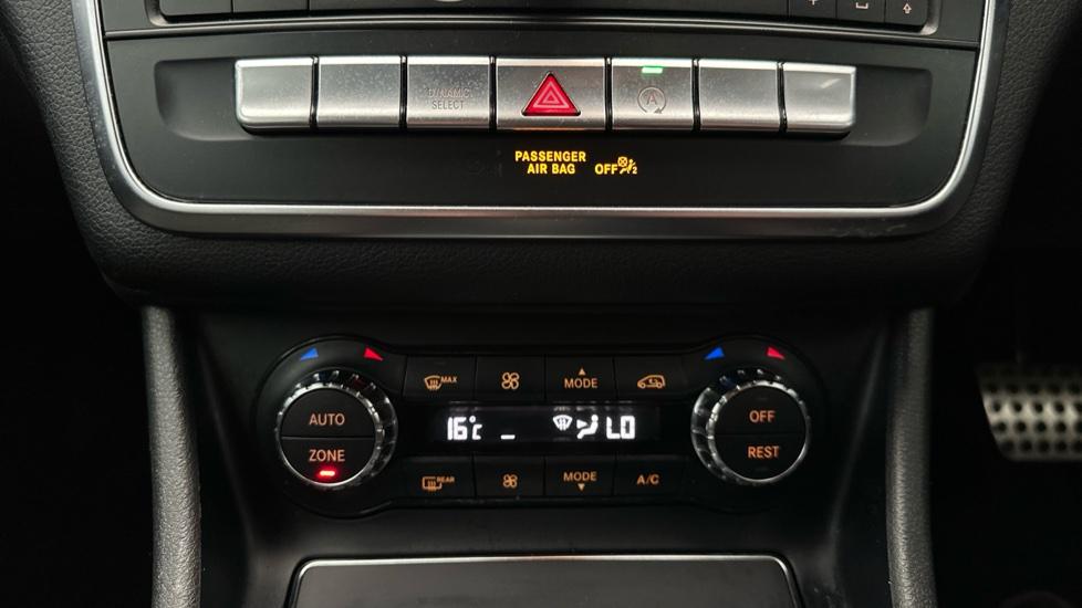 Air Conditioning /Dual Climate Control /Auto Stop/Start 