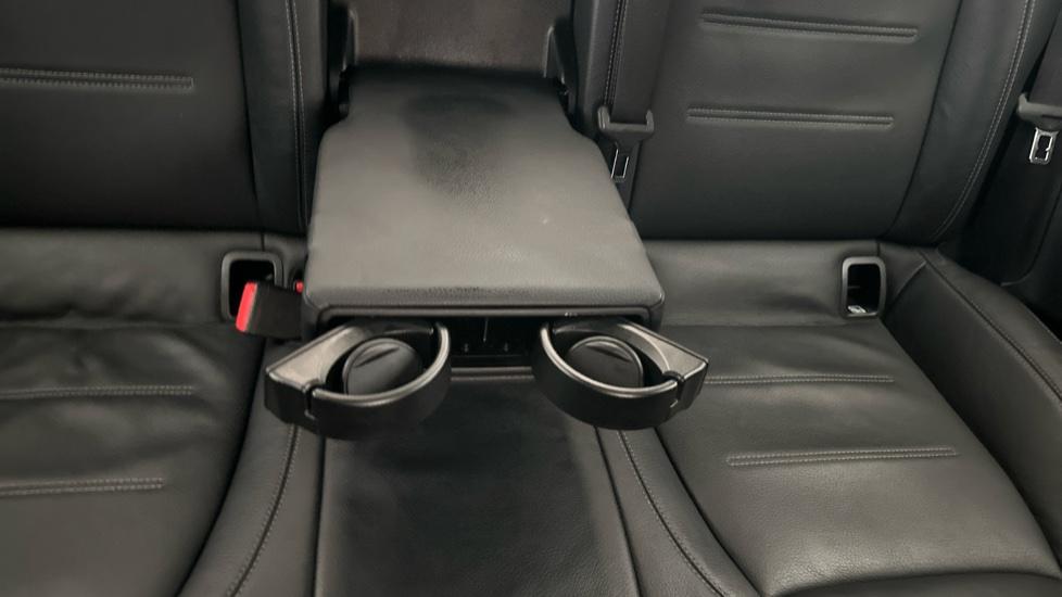 Rear Armrest/ Cup Holder