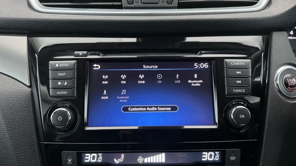 Apple Car Play & Android Auto