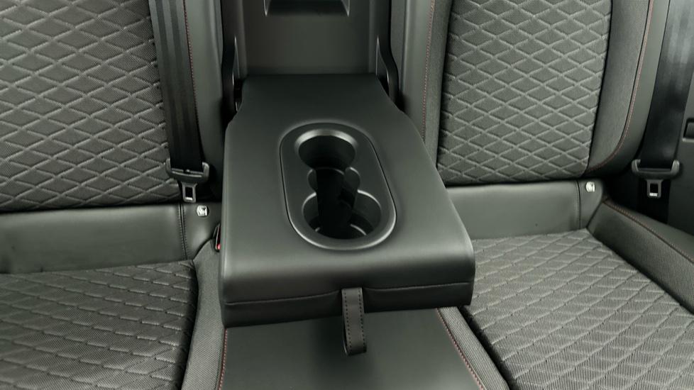 Rear Armrest/ Cup Holder