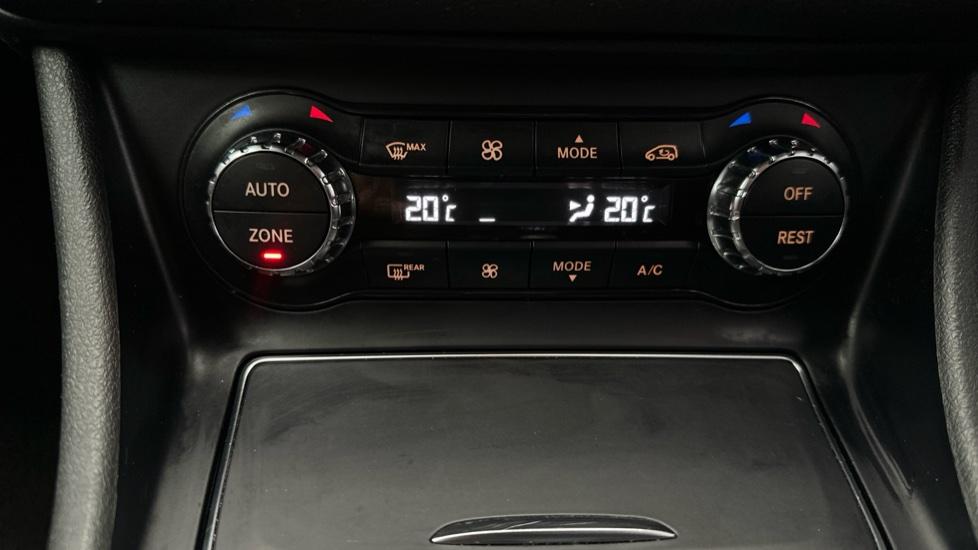 Air Conditioning /Dual Climate Control 