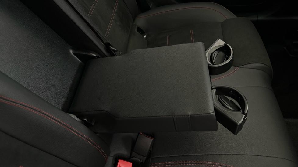 Rear Armrest/ Cup Holder