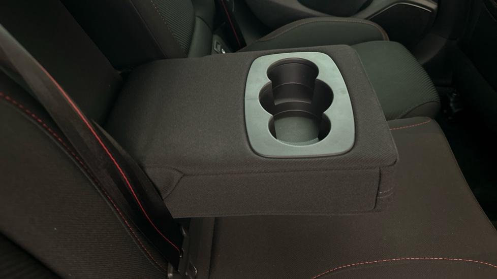 Rear Armrest/ Cup Holder