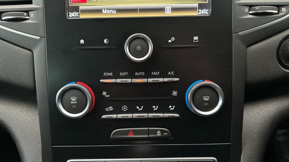 Air Conditioning /Dual Climate Control 