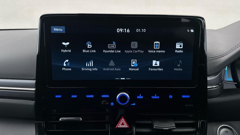 Apple Car Play & Android Auto