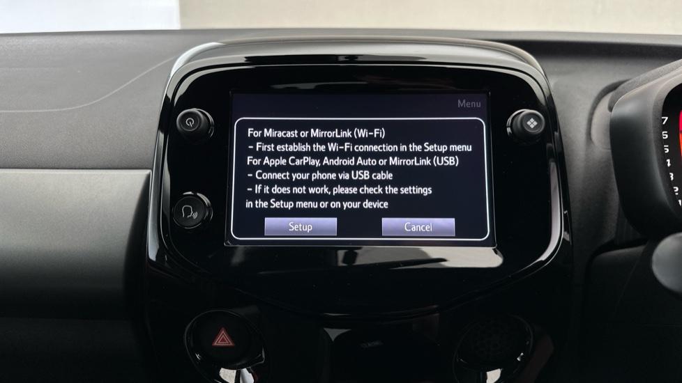 Apple Car Play & Android Auto