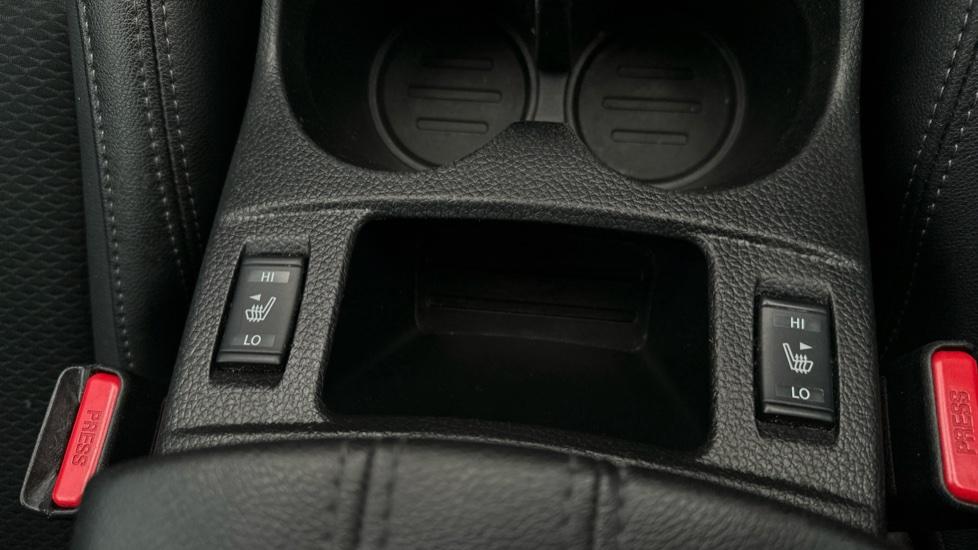 Heated Seats 