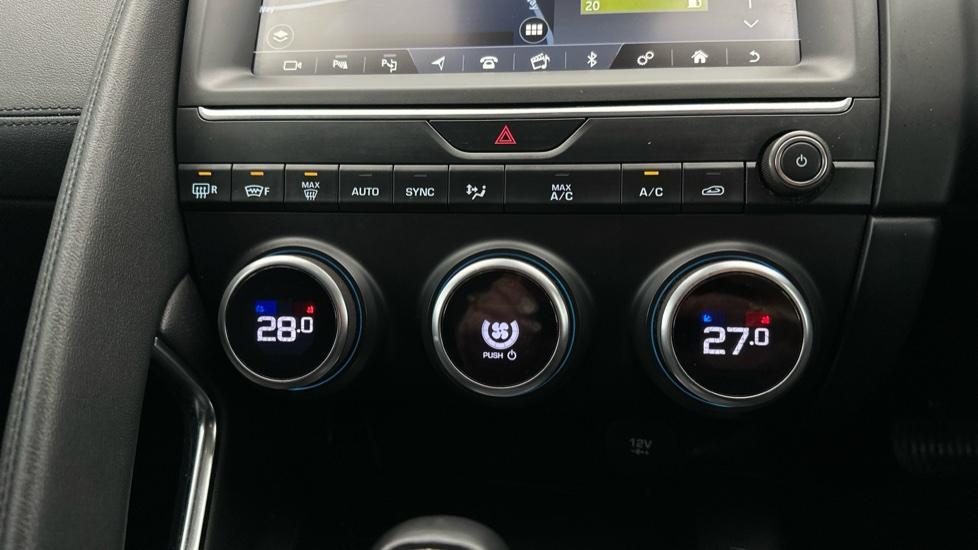 Air Conditioning /Dual Climate Control 