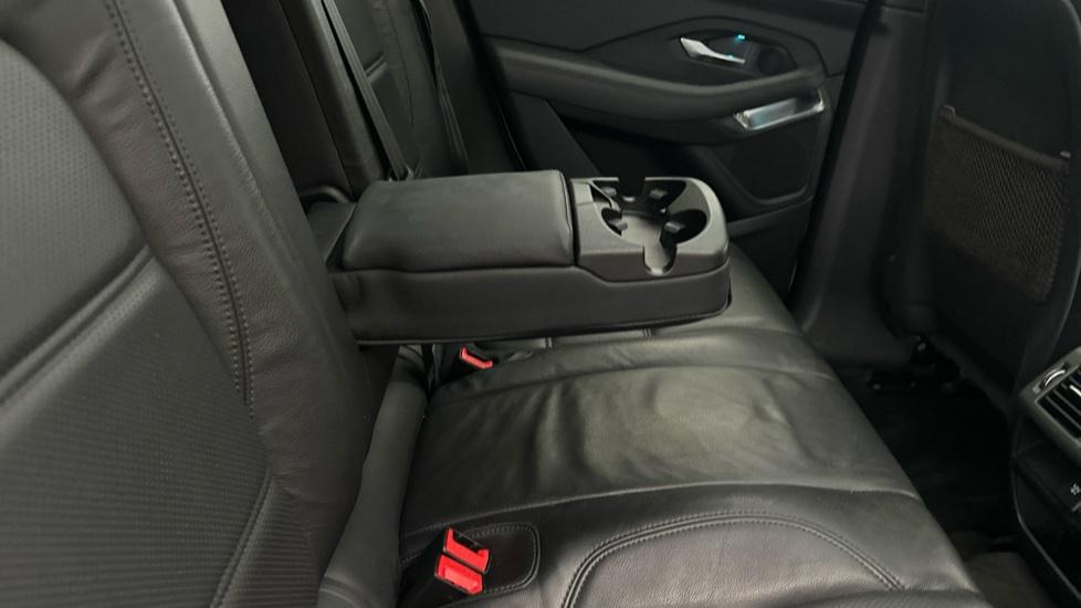 Rear Armrest/ Cup Holder