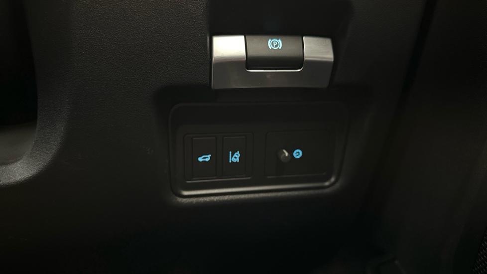 Electric Park Brake / Lane Assist 